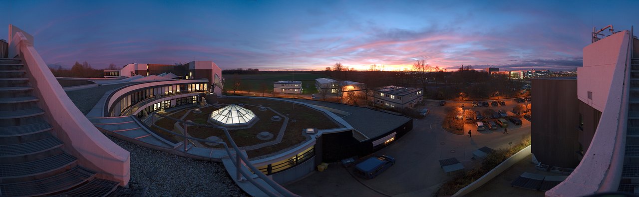 ESO Headquarters at sunset | ESO Supernova