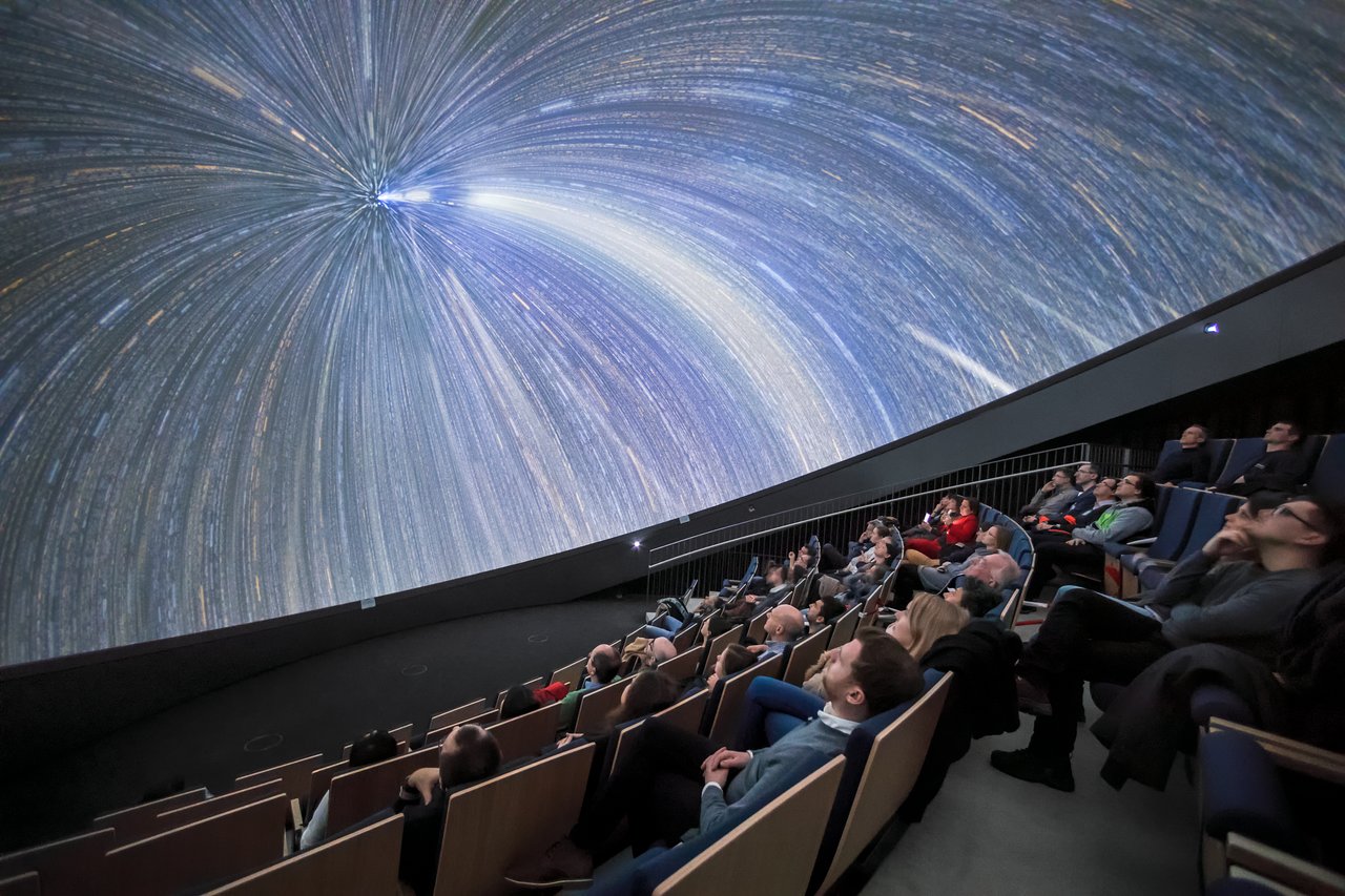 Planetarium — ESO Supernova