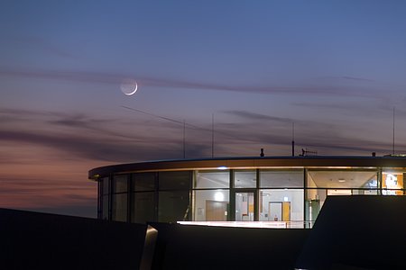The Moon over the ESO Supernova