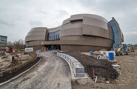 Construction continues on the ESO Supernova